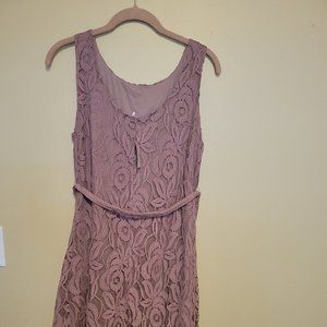 NEW LACE MATERNITY DRESS